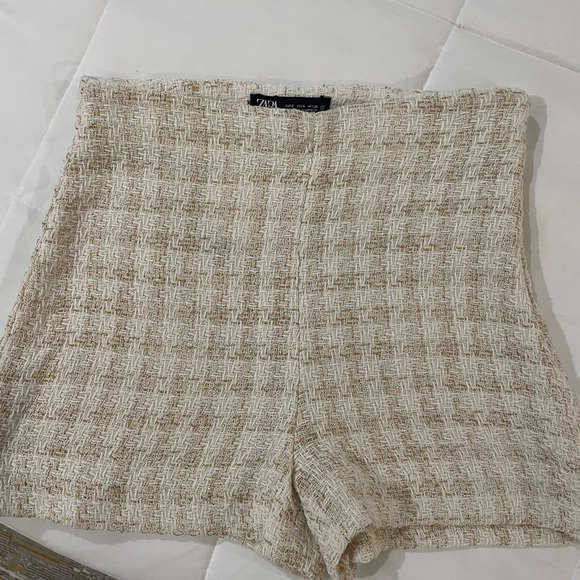 Zara high waisted knit shorts - Picture 1 of 4